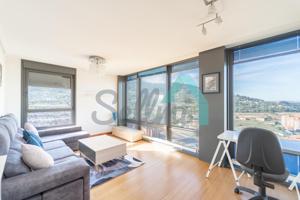 Piso en alquiler en Oviedo de 88 m2 photo 0