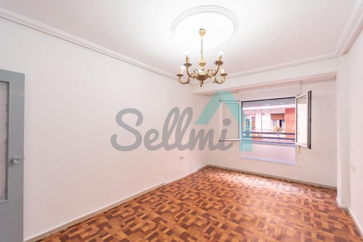 Piso en venta en Gijón de 76 m2 photo 0