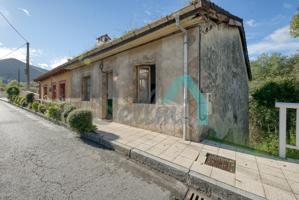 Pareado en venta en Las Caldas de 188 m2 photo 0