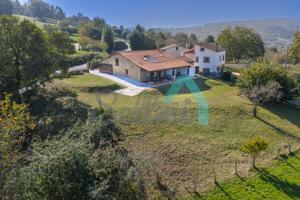 Casa - Chalet en venta en La Parte de 340 m2 photo 0