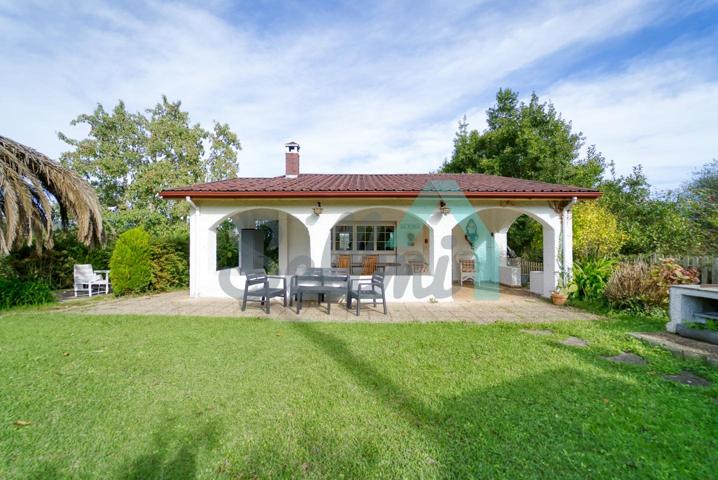 Casa - Chalet en venta en Villaviciosa de 74 m2 photo 0