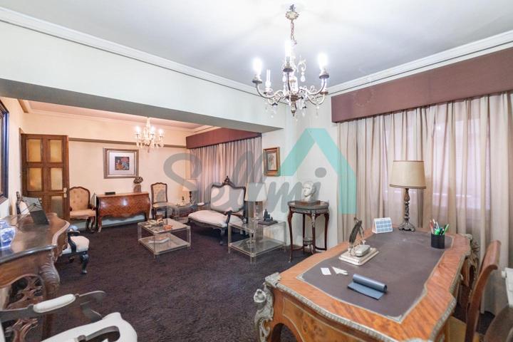 Piso en venta en Oviedo de 147 m2 photo 0