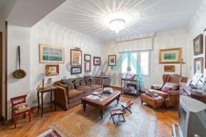 Piso en venta en Oviedo de 127 m2 photo 0