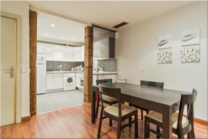 Piso amueblado en pleno Chueca photo 0