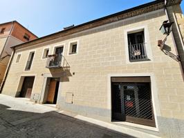 Edificio histórico en venta en Segovia - Próximo al IE photo 0