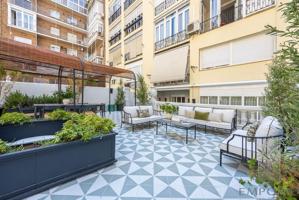 Exclusivo Apartamento de Lujo a Estrenar con Amplio Patio de Uso Privativo a pasos del Retiro photo 0