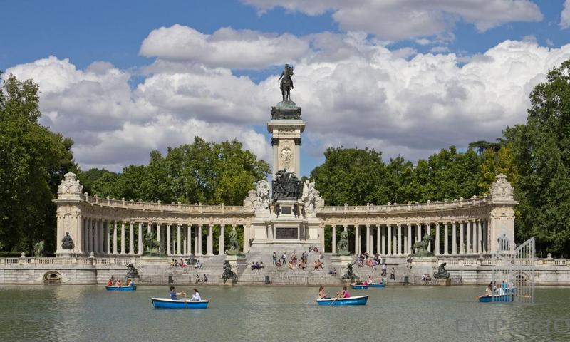 Majestuoso piso en proceso de reforma integral, con amplia terraza en el corazón de una de las zonas más prestigiosas de Madrid photo 0
