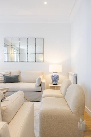 Residencia de Lujo Reformada a Estrenar con Balcones y Vistas al Parque del Retiro photo 0