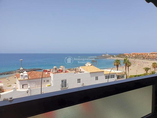 **Se alquila en los Cristianos apartamento de tres dormitorios photo 0