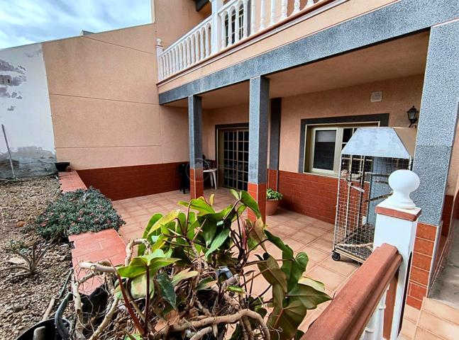 Se vende en Buzanada casa independiente de 2 plantas photo 0