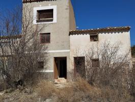 Casa Rústica en venta en Jumilla de 162 m2 photo 0