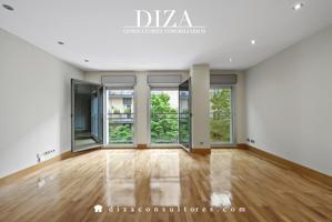 Espectacular vivienda en Recoletos con Garaje photo 0
