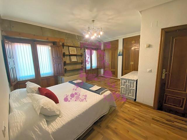 Apartamento en Plaza Mayor de Salamanca! ideal profesionales por dias o meses! photo 0