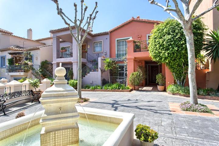 Apartamento en venta en Benahavís de 142 m2 photo 0