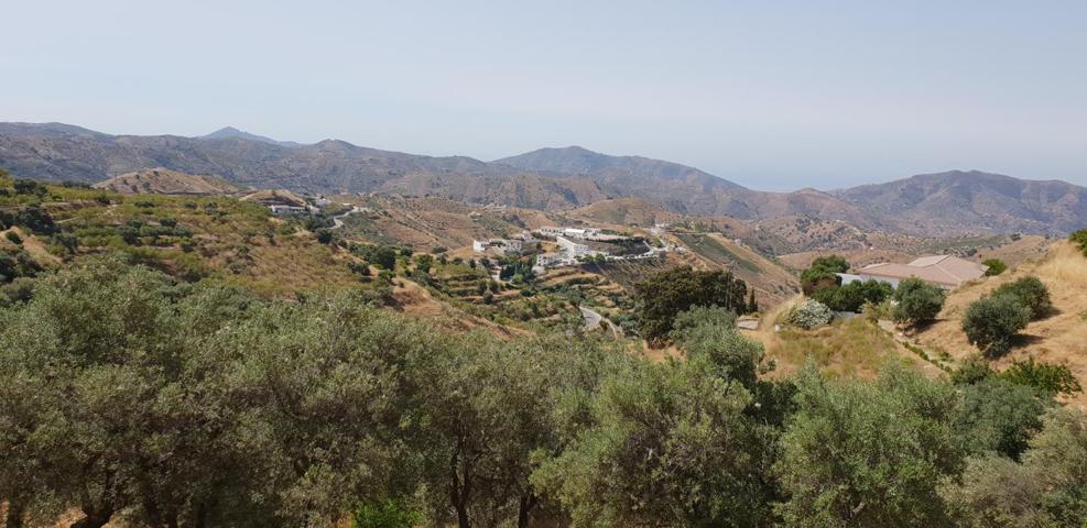 Casa Rústica en venta en Sedella de 119 m2 photo 0