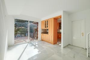 Piso en venta en Benahavís de 156 m2 photo 0