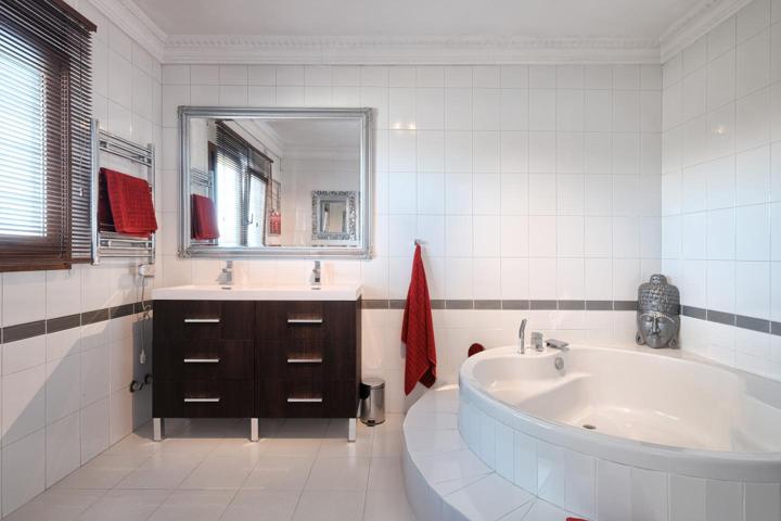 Casa - Chalet en venta en Marbella de 552 m2 photo 0