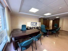 Oficina amueblada en alquiler photo 0