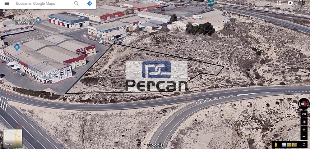 Terreno en venta en El Campello de 7068 m2 photo 0