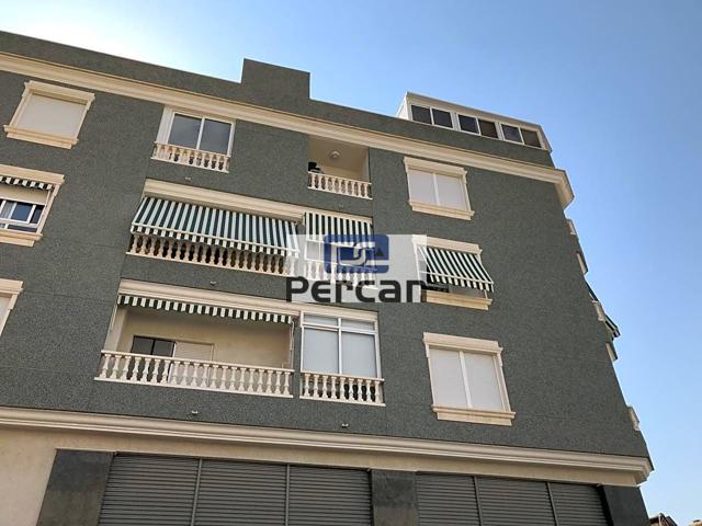Local en venta en El Campello de 263 m2 photo 0