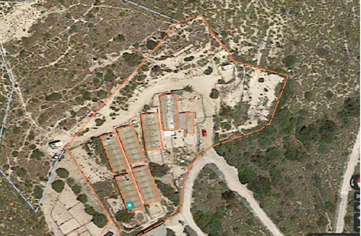 Terreno en venta en El Campello de 6350 m2 photo 0