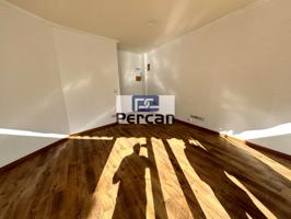 Local en venta en El Campello de 28 m2 photo 0