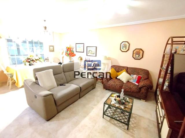 Bungalow en venta en El Campello de 182 m2 photo 0