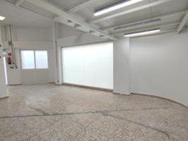 Local en alquiler en El Campello de 145 m2 photo 0