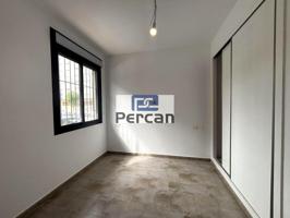 Piso en venta en El Campello de 73 m2 photo 0