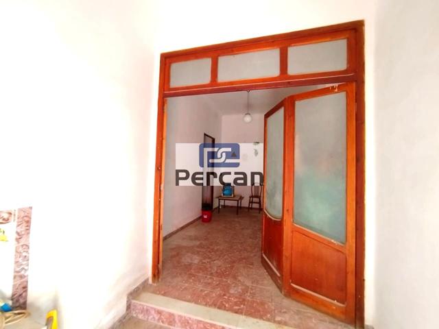 Casa De Pueblo en venta en El Campello de 199 m2 photo 0