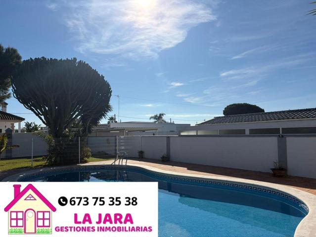 CHALET EN SEGUNDA LINEA DE PLAYA photo 0