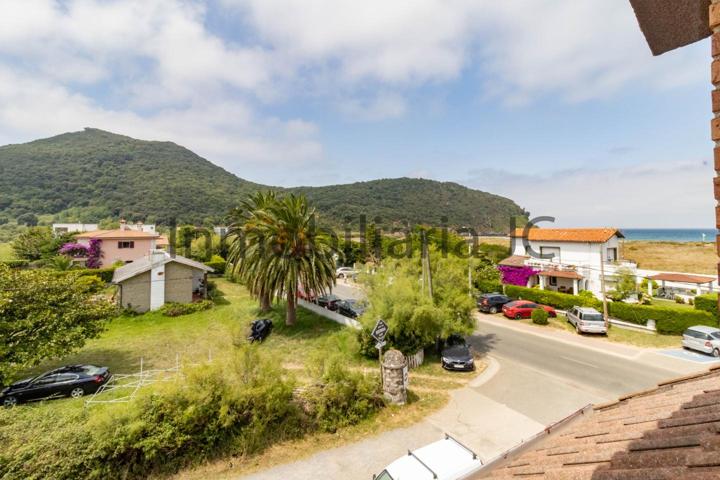 CHALET 1ª LINEA DE PLAYA BERRIA - VEN AL PARAISO photo 0