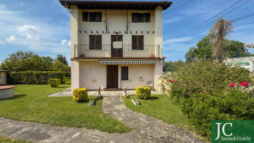 CASA PIEDRA INDIVIDUAL LAREDO PARCELA 1400m2 photo 0