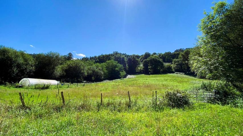 TERRENO EN VENTA EN UDALLA JUNTO AL RIO ASÓN photo 0