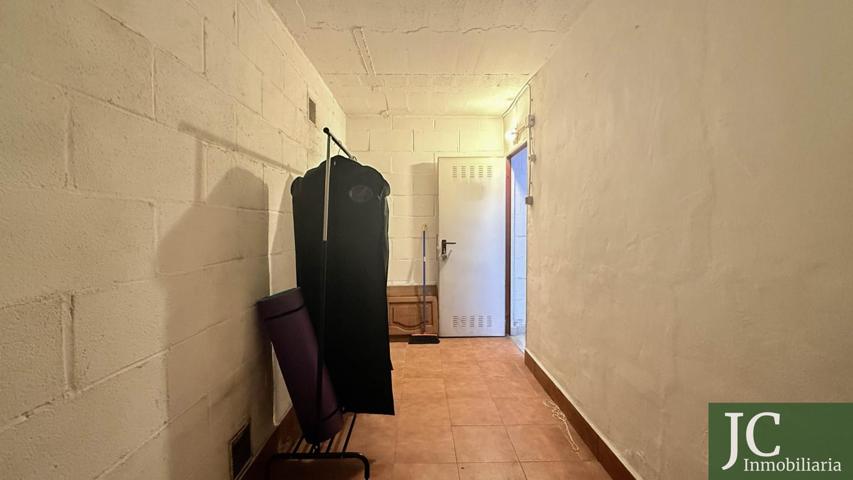 TRASTERO EN EL CENTRO DE LAREDO photo 0