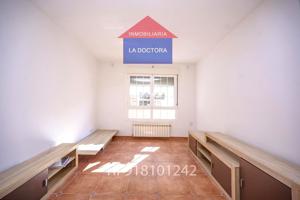 Piso en venta en Navalagamella de 71 m2 photo 0