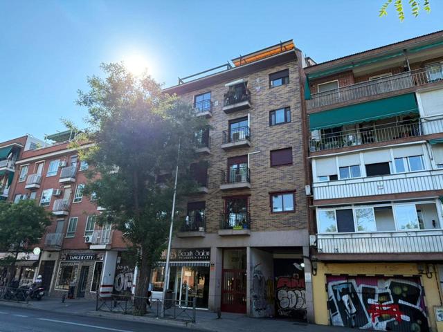 Piso en venta en Madrid de 85 m2 photo 0