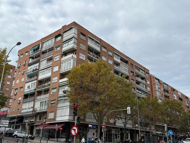 Piso en venta en Madrid de 110 m2 photo 0