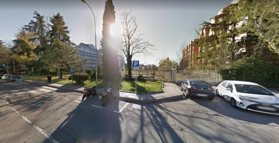 Terreno en venta en Madrid de 6000 m2 photo 0