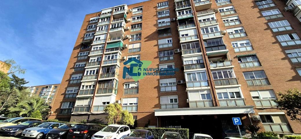 Está alquilada: Venta de vivienda, amplia (como2 pisos unidos) en planta baja. Está alquilada con contrato de proteccion pública Comunidad de Madrid photo 0