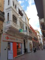 VENTA O ALQUILER DE OFICINA EN CALLE SIERPES CON VISTAS A LA CALLE, TAMBIÉN EN ALQUILER photo 0