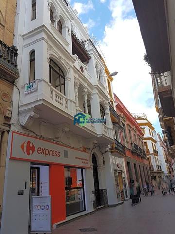 VENTA O ALQUILER DE OFICINA EN CALLE SIERPES CON VISTAS A LA CALLE, TAMBIÉN EN ALQUILER photo 0