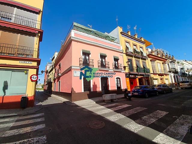 Edificio en venta en Sevilla de 290 m2 photo 0