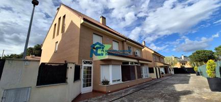Chalet pareado en El Camino de Malatones, Algete – Zona tranquila y residencial photo 0