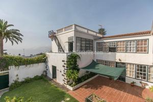 Mansión en venta en TACORONTE de 734 m2 photo 0