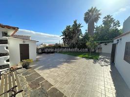 Mansión histórica (590m2) con piscina, jardín y magníficas vistas en el centro de ICOD DE LOS VINOS photo 0