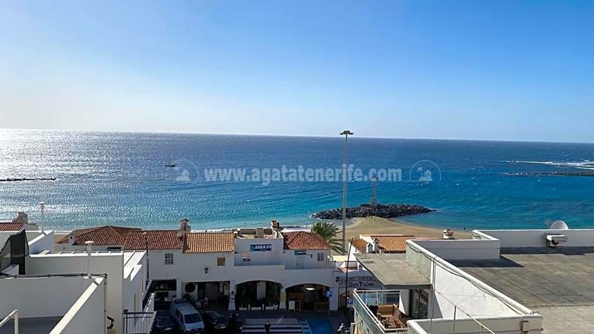 Piso en venta en LOS CRISTIANOS de 87 m2 photo 0