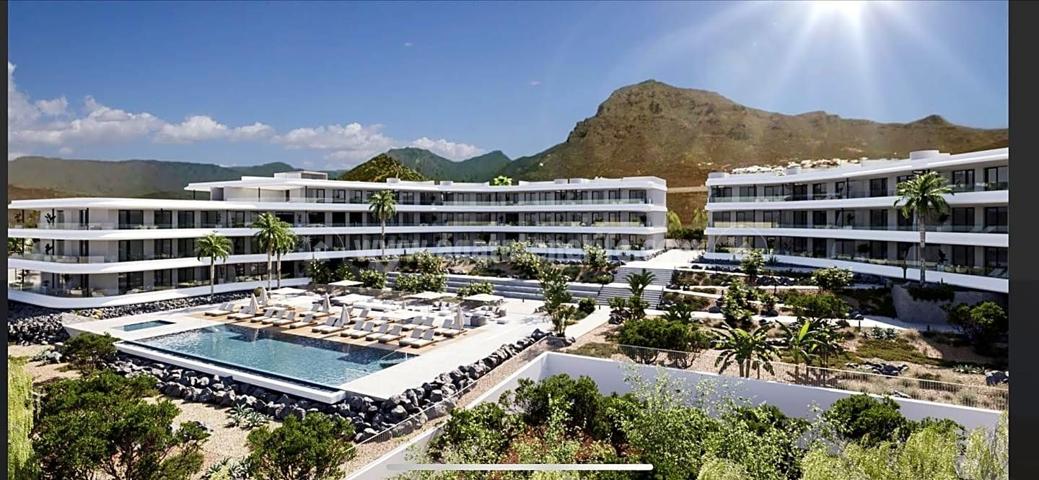 Piso en venta en COSTA ADEJE de 128 m2 photo 0