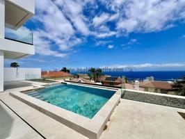 Casa - Chalet en venta en PUERTO DE LA CRUZ de 307 m2 photo 0