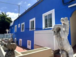 Casa - Chalet en venta en Los Realejos de 207 m2 photo 0